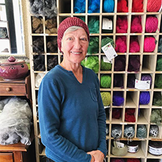 Why Should You Join a KAL (Knit-A-Long)