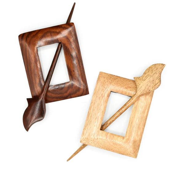LYKKE Wood Shawl Pin