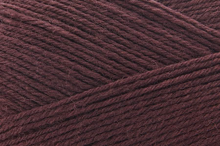 Universal Yarn Uni mini Merino yarn color red brown