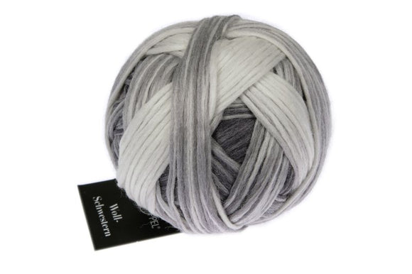 Schoppel-Wolle: Woll-Schwestern or Wool Sisters Yarn