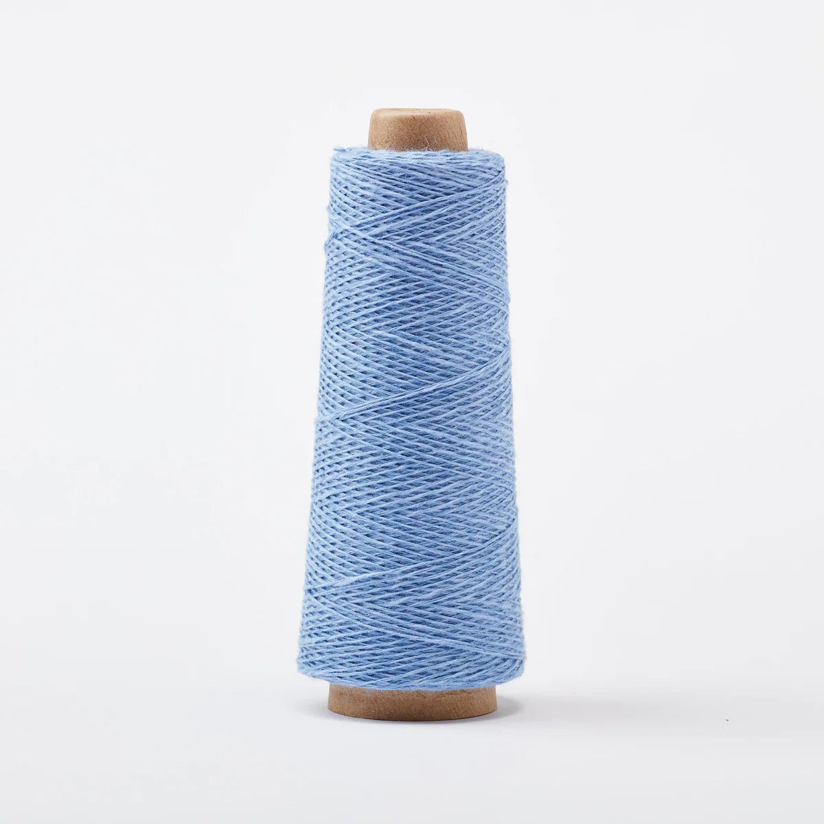 Gist Duet cotton linen yarn color Chambra (light blue)