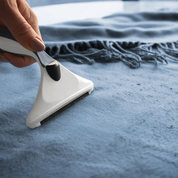 Gleener fabric shaver in action