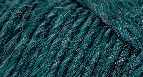 Brown Sheep Co. Lamb's Pride Yarn color Persian Peacock