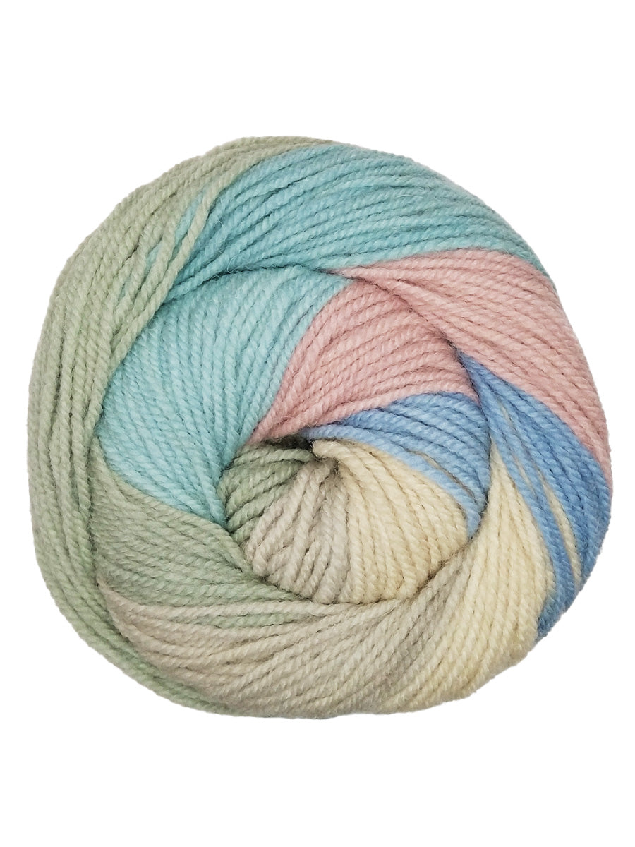 A photo of a pastel colored cake of Hot Cakes yarn