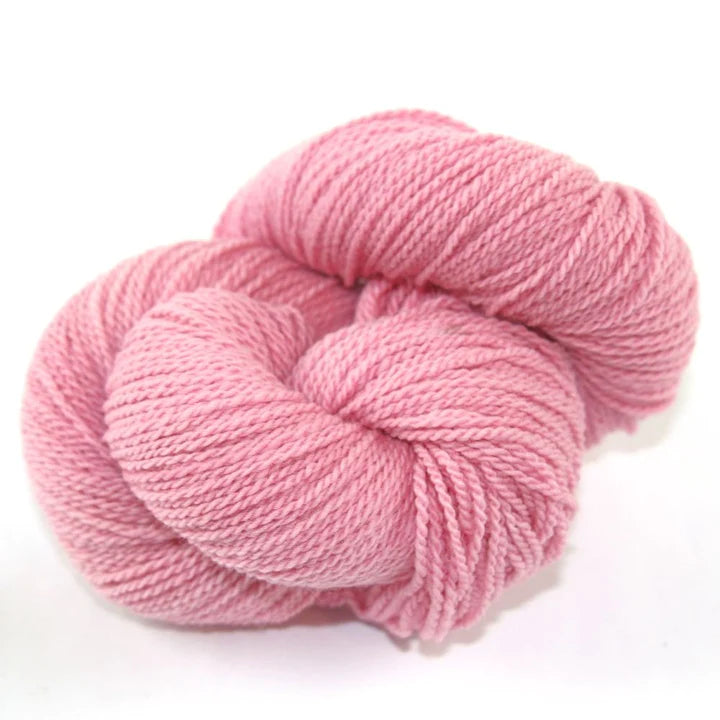 Mountain Meadow Wool Saratoga yarn color rose
