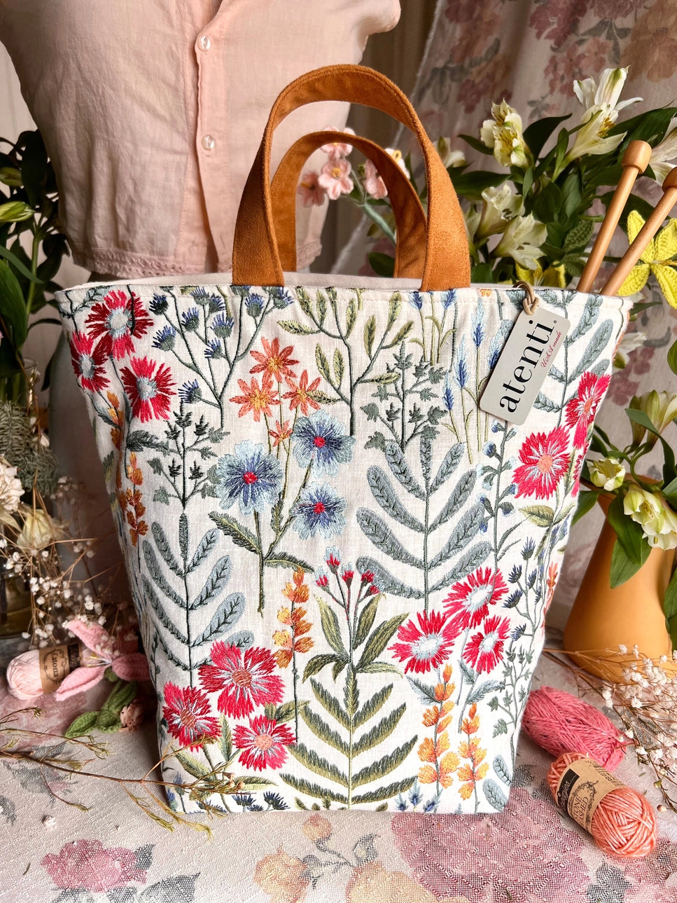 Atenti Wildflower Hope Basket