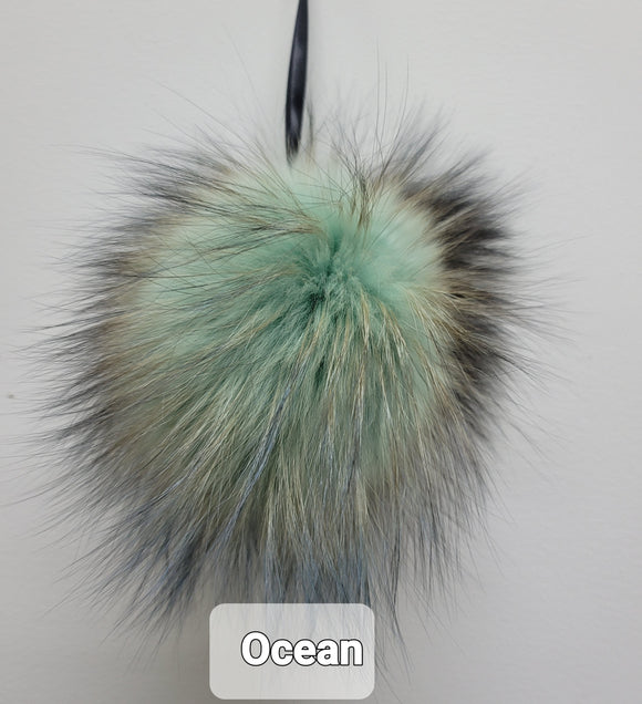 Fur Pompoms Small by Schildkraut color sage and tan