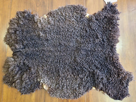 3155 Bark Tanned Lamb's Pelt, Natural Dark Chocolate Brown, BLXTeeswater