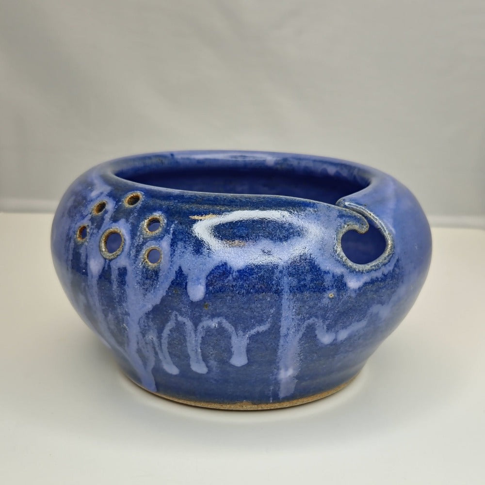 Muddy Mountain Pottery Yarn Bowl – Size 3, #35 color blue