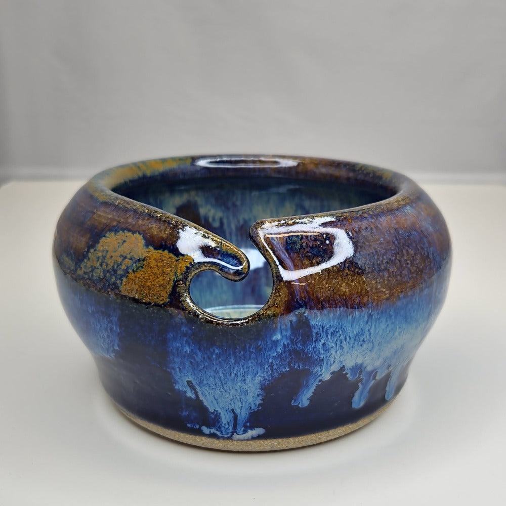 Muddy Mountain Pottery Yarn Bowl – Size 2, #58 color blue and tan