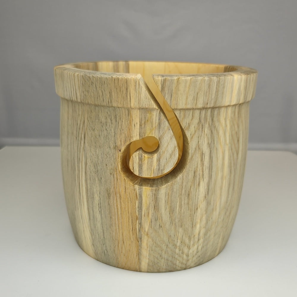 Jerry Ertle One-of-a-Kind Wood Yarn Bowl – Beetle Kill Pine #153