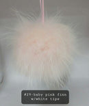 Fur Pompoms Small by Schildkraut color pink