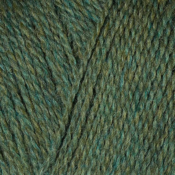 up close skein of lanas light yarn color green brown
