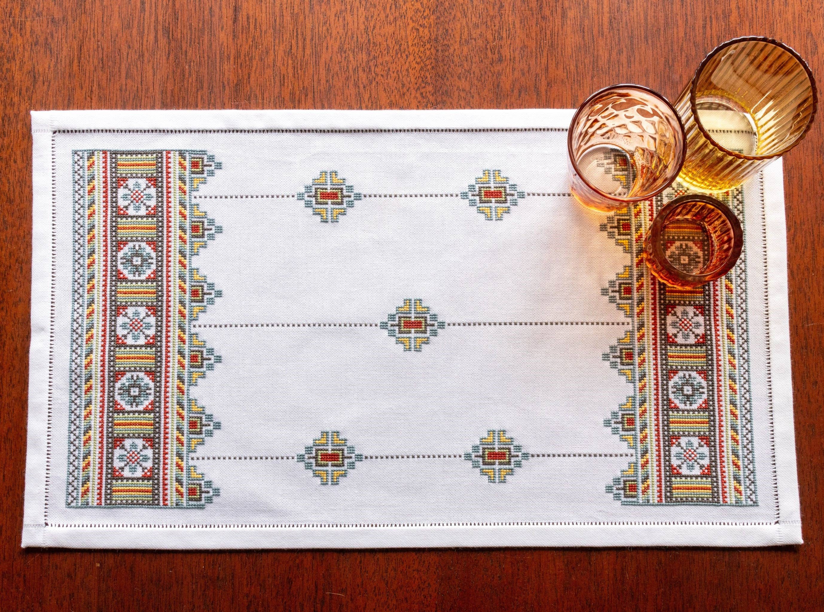 Avlea Folk Embroidery - Kyivan Stars cross stitch kit