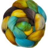 Polwarth combed top fiber braid in the colors yellow dark brown khaki blue green 