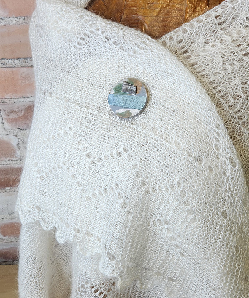 Magnetic Shawl Pin One of a Kind- Circle 8