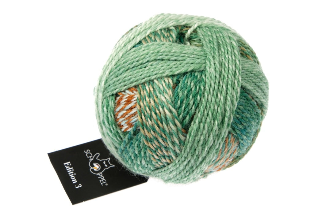 Schoppel-Wolle Edition 3 wool yarn color green