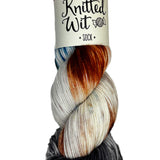 MULTICOLORED SKEIN OF YARN 