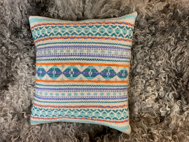 Brocade Pillow Class – Introduction to Rigid Heddle Weaving: March 9th, 2025