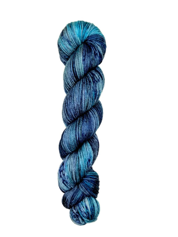 Skein of superkid mohair silk lace weight yarn color blue black