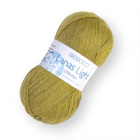 skein of wool yarn color mustard yellow