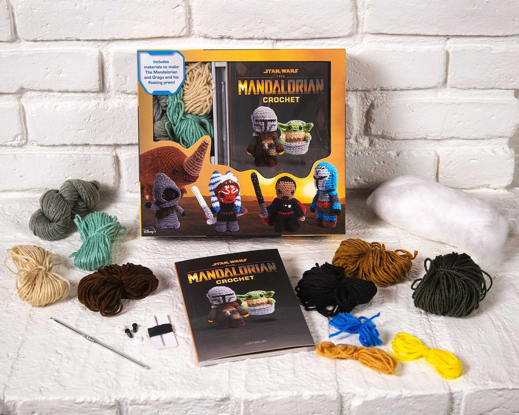Star Wars The Manalorian Crochet Kit contents