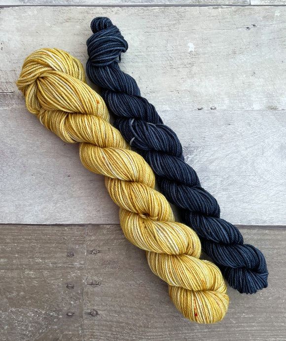 Polka Dot Sheep Rooftop Landing Hat Kit yellow and black