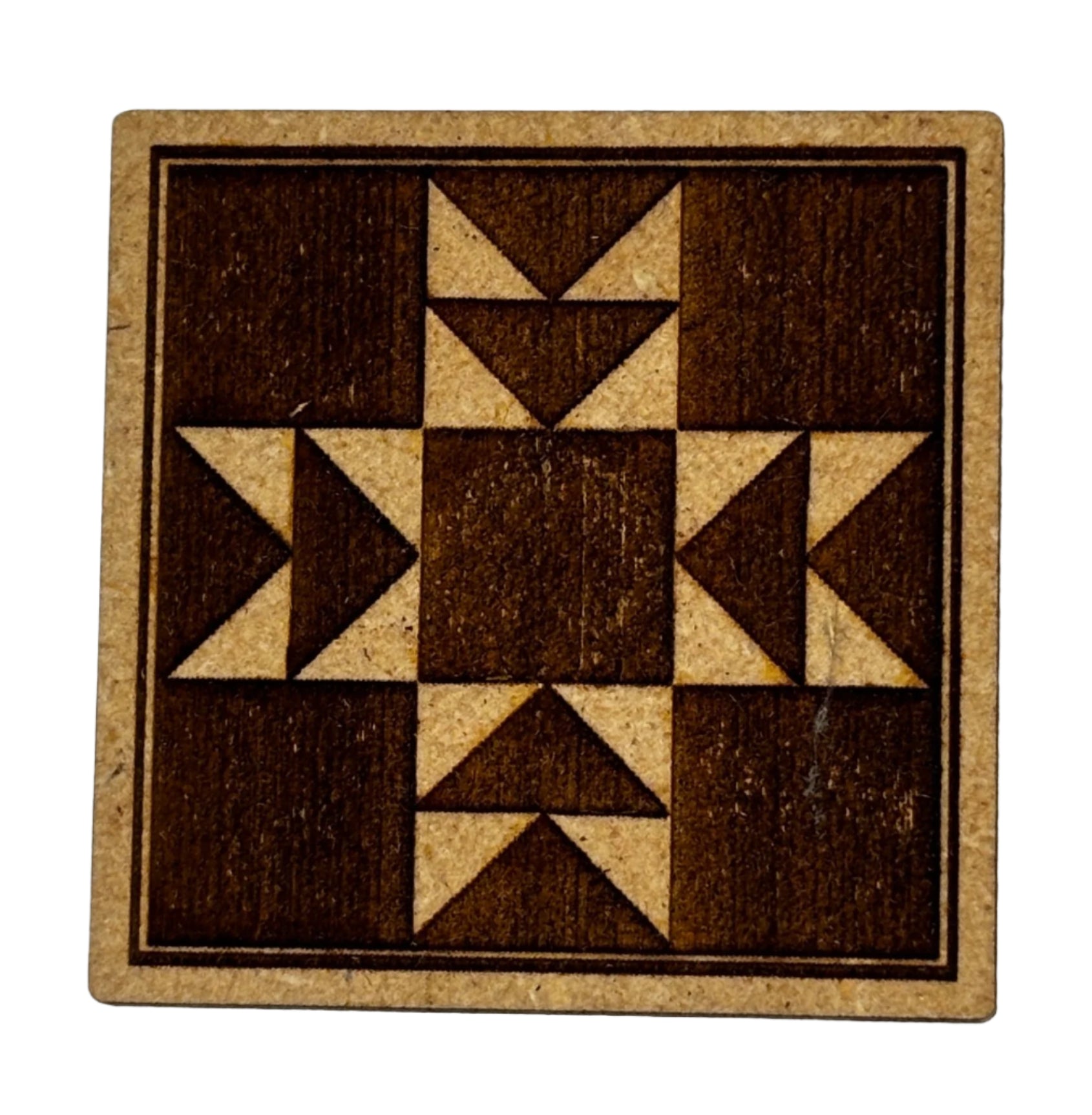 Wooden magnetic needle minder with decorative etching