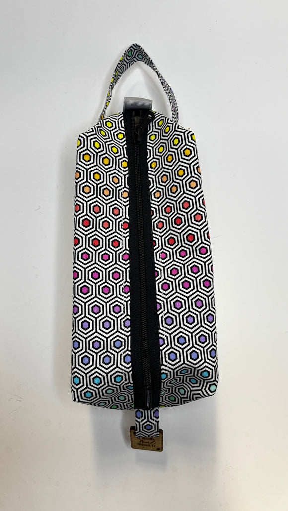 A Needle Runs Through It: Boxy Bags & Zip Double Bags