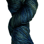 MULTICOLORED SKEIN OF YARN 