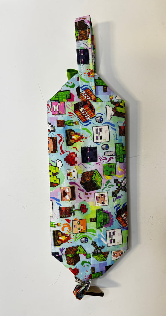 A Needle Runs Through It: Boxy Bags & Zip Double Bags