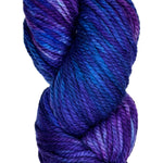 MULTICOLORED SKEIN OF YARN 