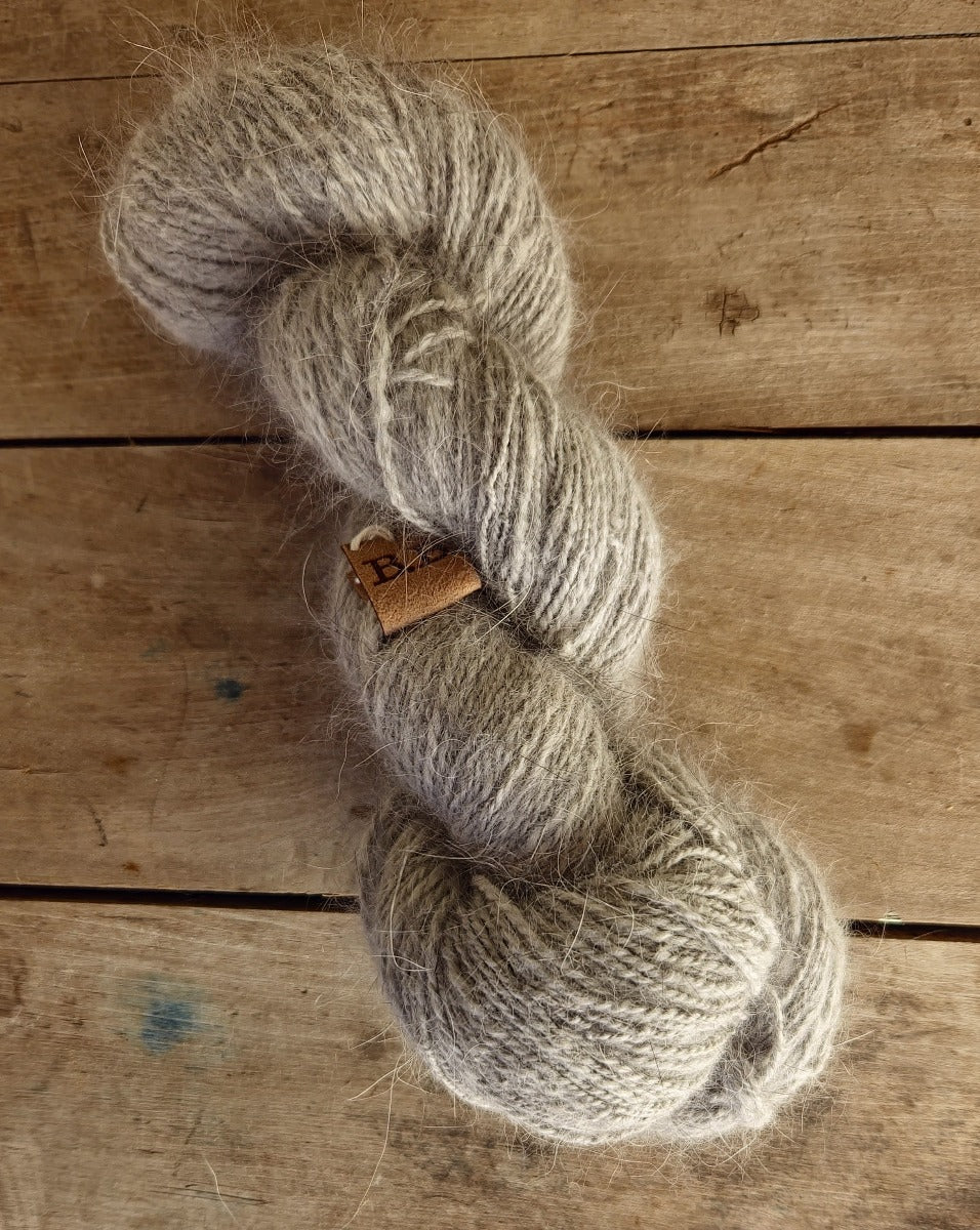 BB Homegrown Angora / Wool Blu yarn