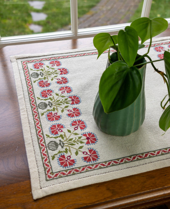 Avlea Folk Embroidery - Peloponnesian Poppies cross stitch kit