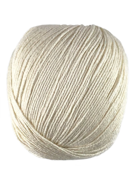 A cream skein of Universal Bamboo Pop yarn