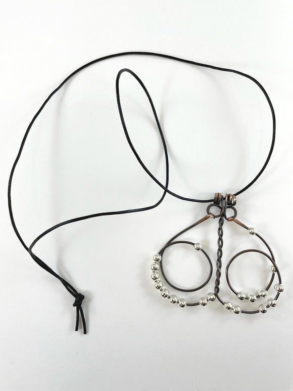 Wire bead row counter necklace