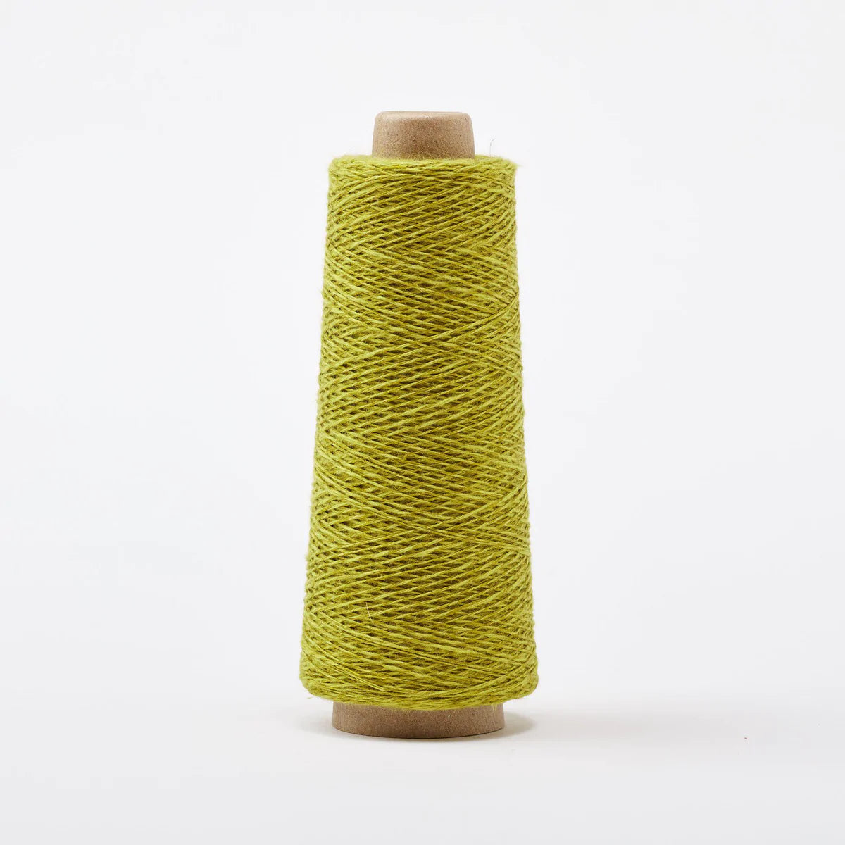 Gist Duet cotton linen yarn color Pear (yellow-green)