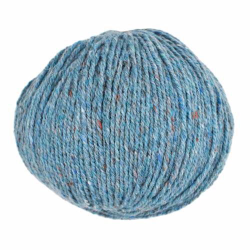 Jody Long Alba yarn color blue