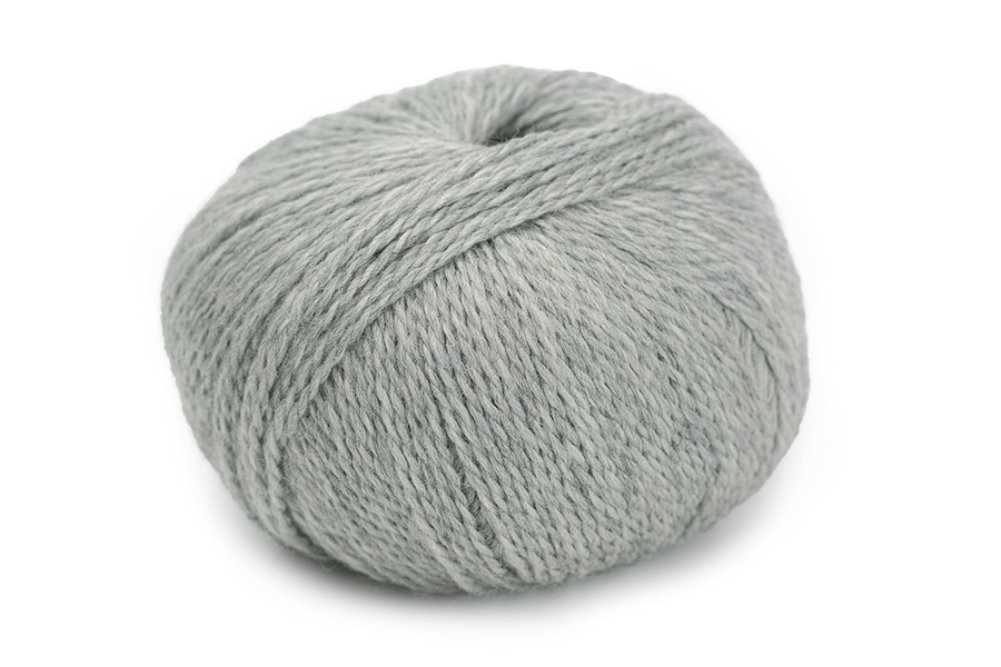 HiKoo Highland Lux yarn color Mist