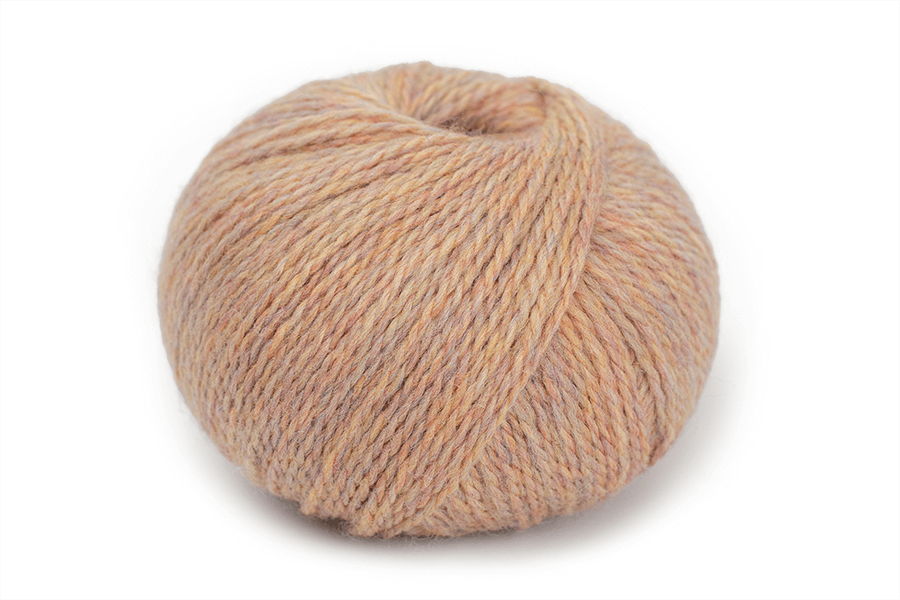 HiKoo Highland Lux yarn color Conch