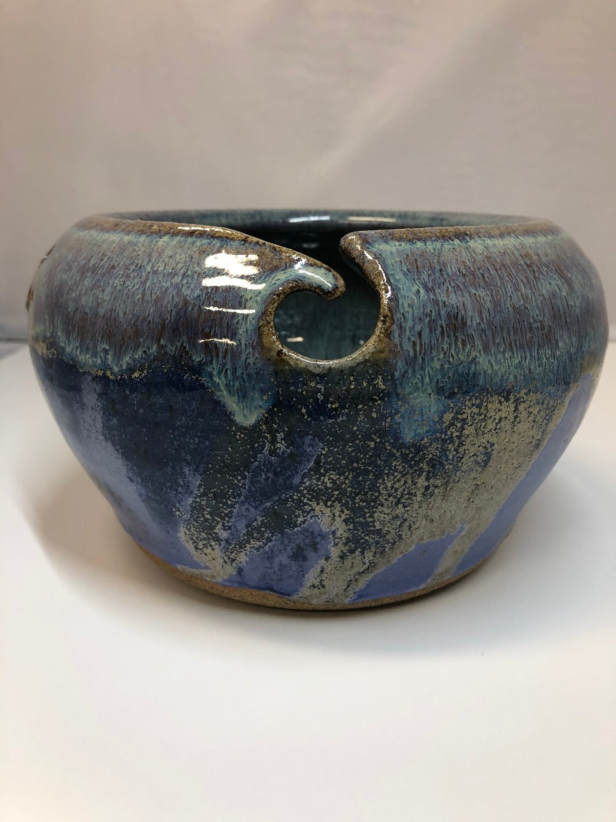Muddy Mountain Pottery Yarn Bowl – Size 3, #30