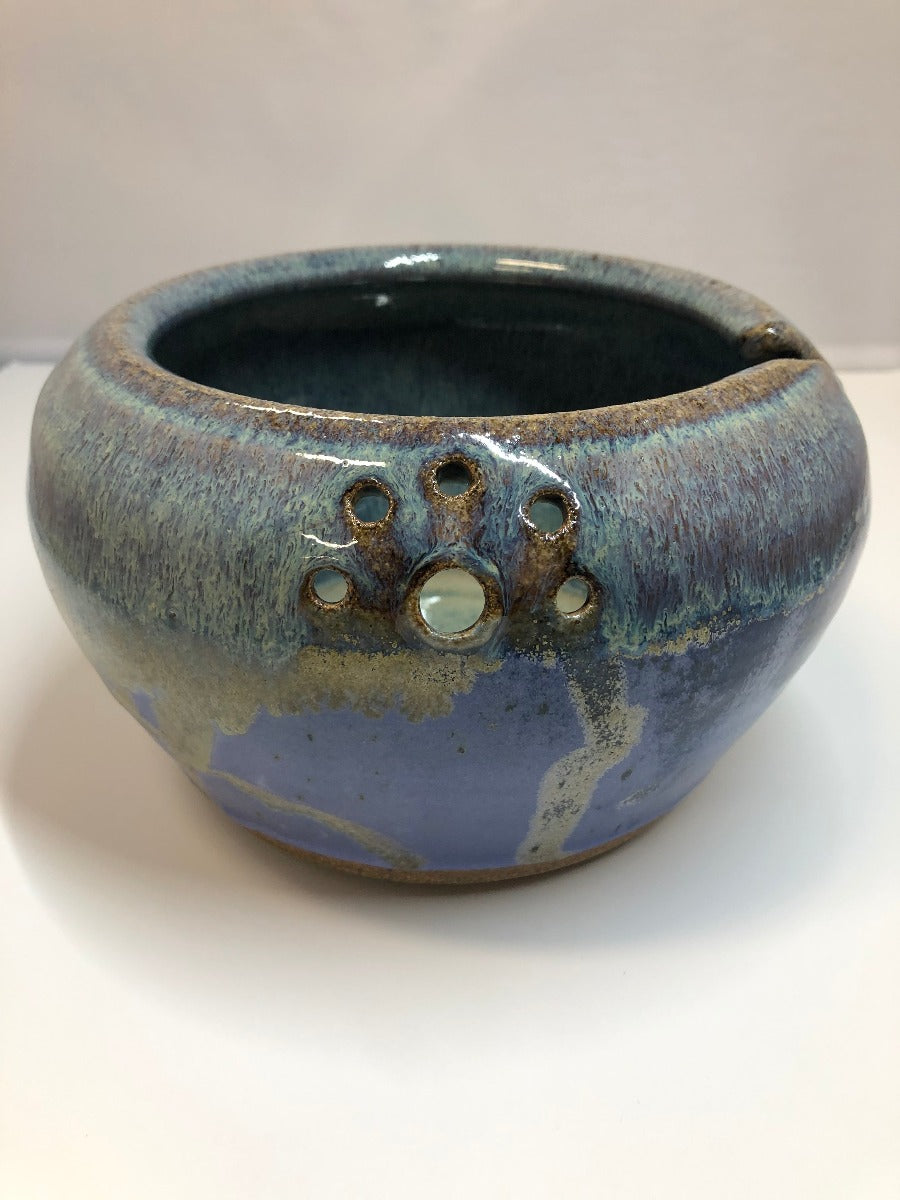 Muddy Mountain Pottery Yarn Bowl – Size 3, #30