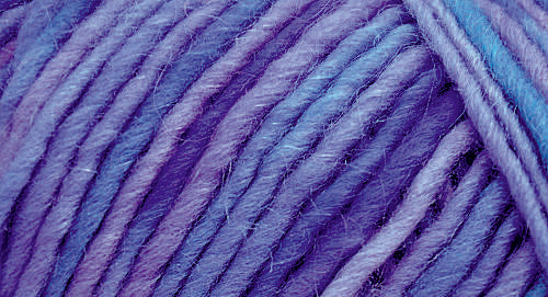 Brown Sheep Co. Lamb's Pride Yarn color Frosted Periwinkle