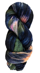 Manos Del Uruguay Maxima yarn color black and pink