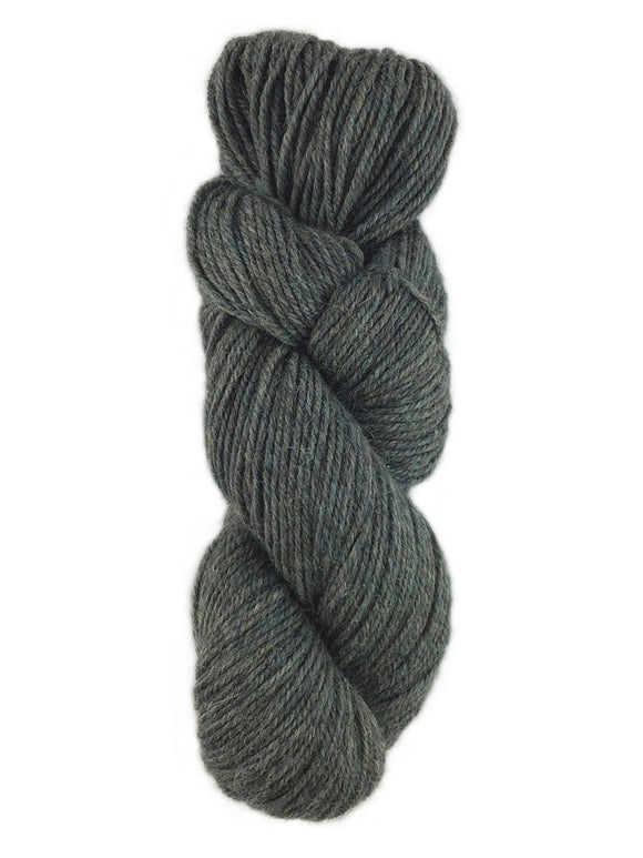 Skein of alpaca yarn color grey 