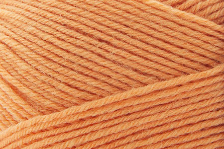 Universal Yarn Uni Merino yarn color light orange